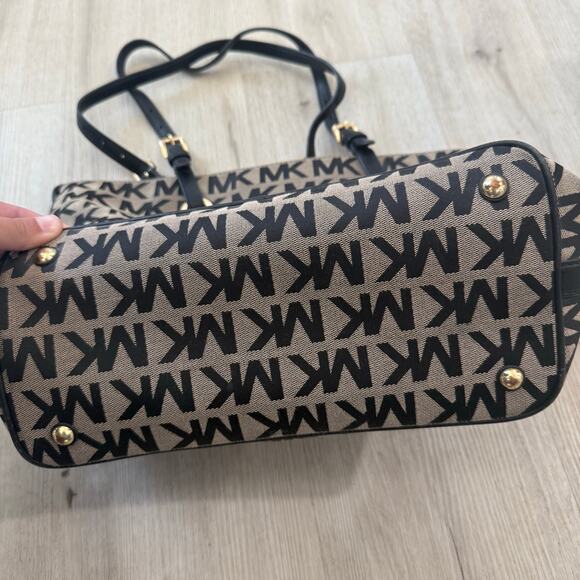 Michael Kors Jet Set Signature Monogram Canvas Tote Bag Purse Black Tan - Picture 5 of 6